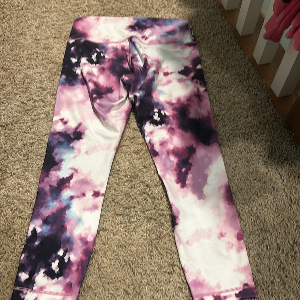 Lululemon - Picture 2 of 7